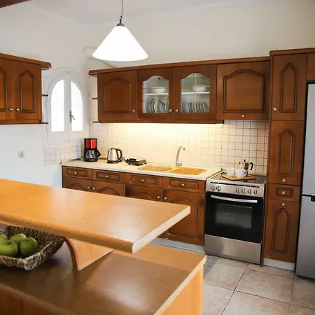 Philoxenia Family Apartment