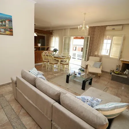 Philoxenia Family Apartamento *