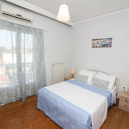 Apartamento Philoxenia Family